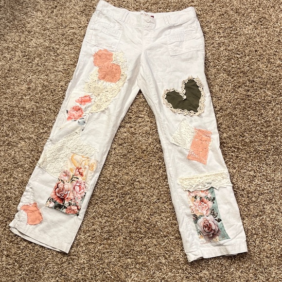SO Denim - Upcycled Reworked White Linen Pants Floral Patchwork Cottagecore OOAK